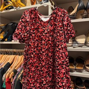Old Navy poinsettia Red and Black Floral Mini Dress